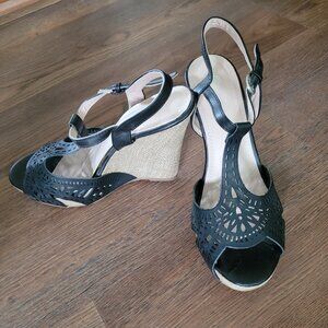 TOP Moda black wedge sandals